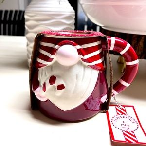 NWT - GNOMES Peppermint & Pine Coffee Tea Mugs